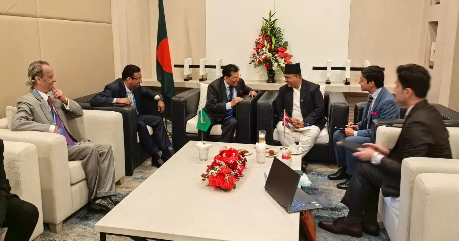 Nepal, Bangladesh foreign ministers meet on sidelines of Indian Ocean Conference