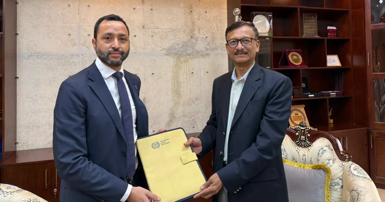 Urgency of decent work agenda in Bangladesh evident: ILO