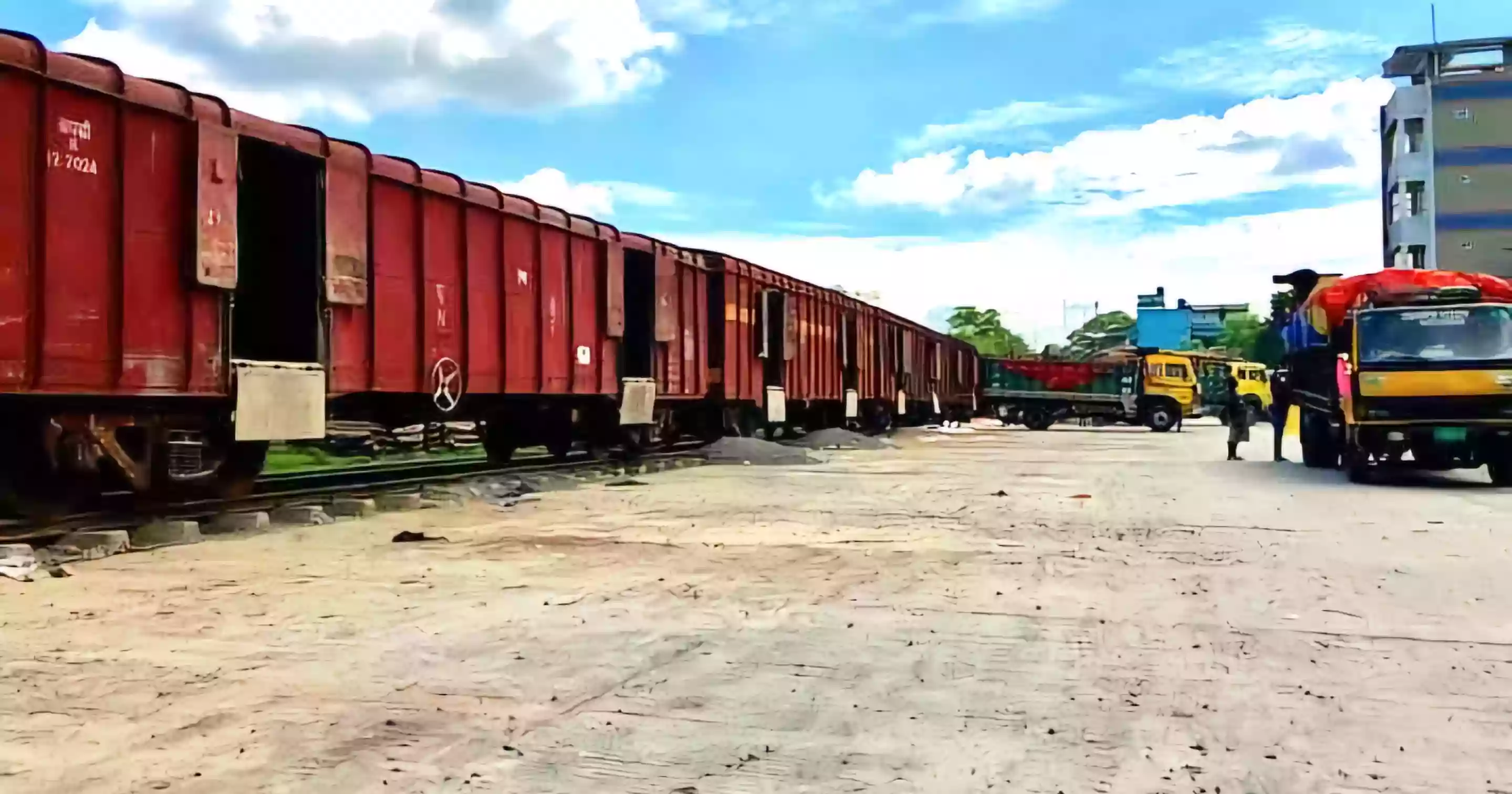 Business as usual at Darshana port despite India's halt of transshipment services