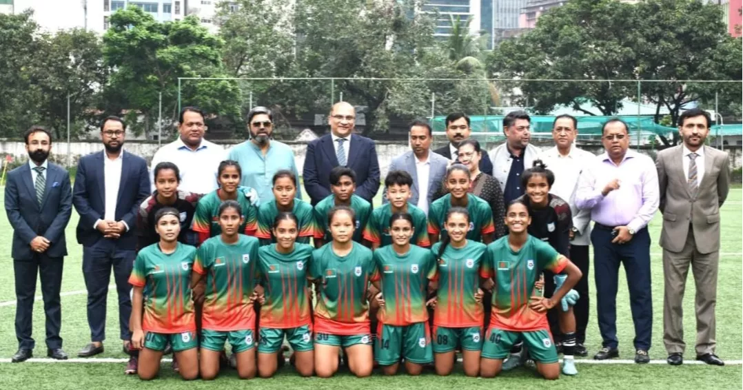 Bangladesh, Pakistan celebrate shared passion for football