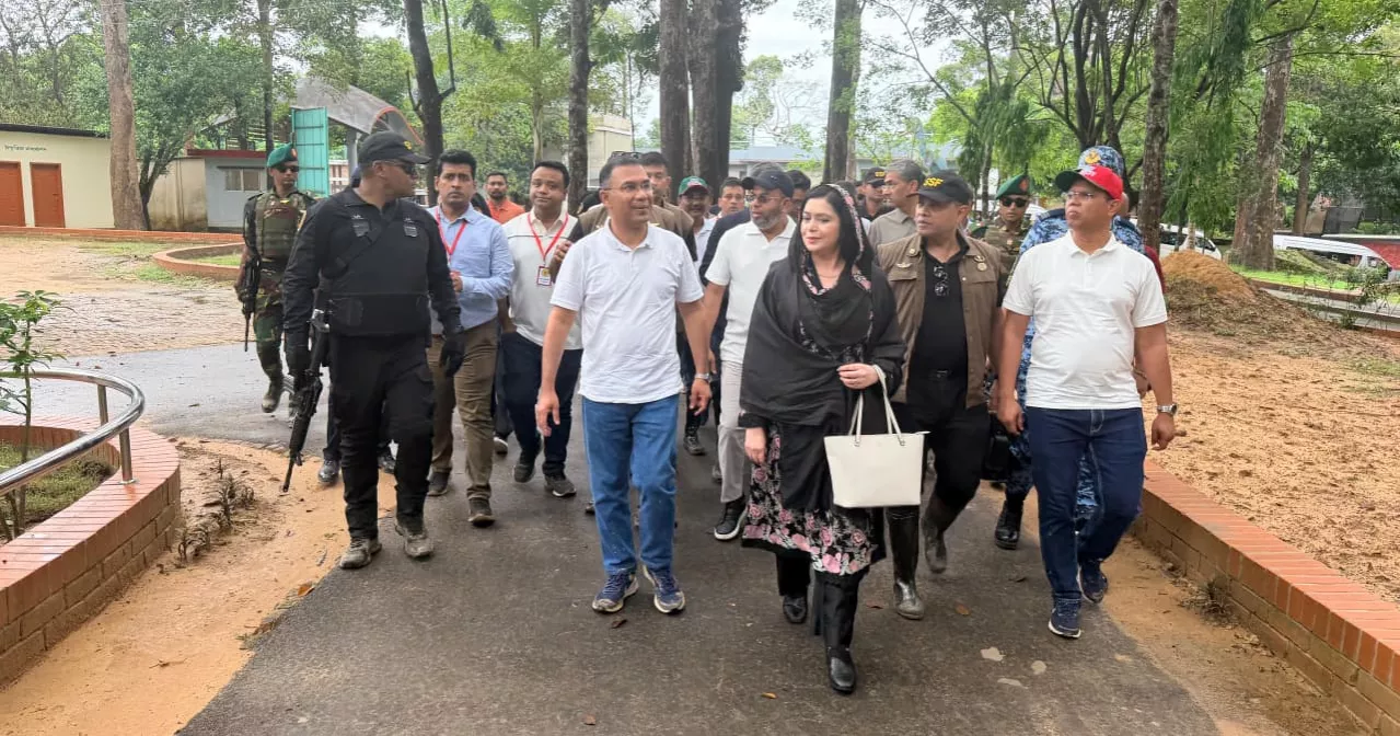 PM visits Dulahazara Safari Park in Cox’s Bazar