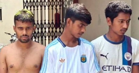 3 arrested in Sherpur student's murder case; protesters block road