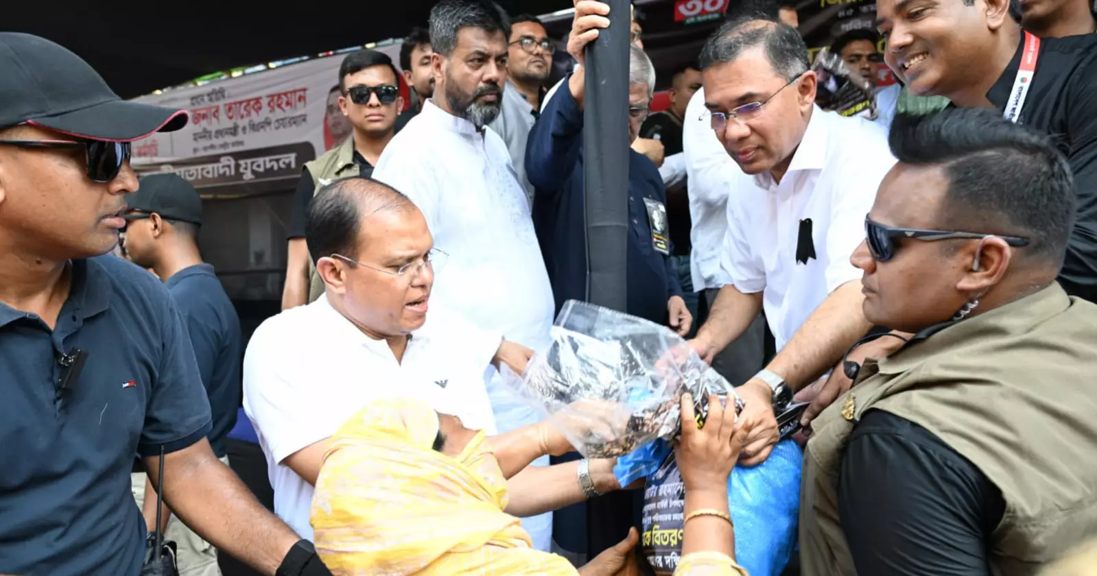 PM calls upon party leaders, activists to stand by poor