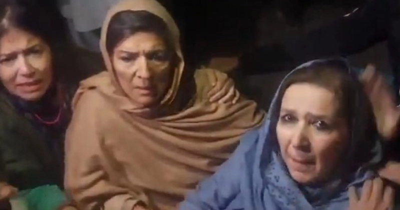 Imran Khan’s sisters assaulted outside jail amid his death rumours