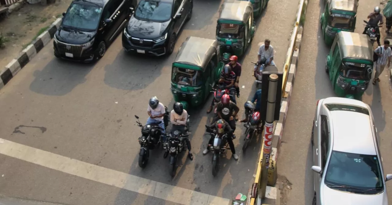 Can AI cameras fix Dhaka’s traffic mess? Early results offer encouragement
