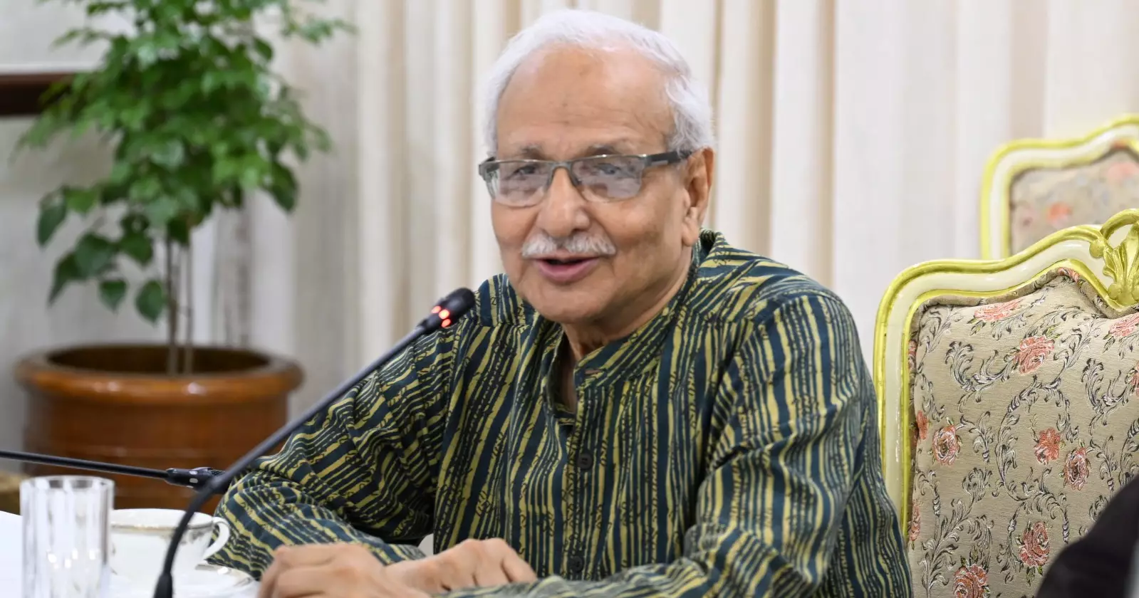 Prof Yunus calls for preserving all records of National Consensus Commission