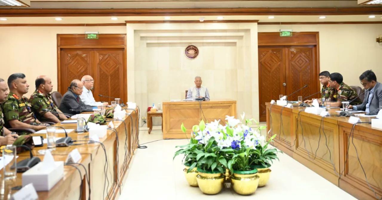 Prof Yunus hands over homes to flood victims; thanks Army for quality work