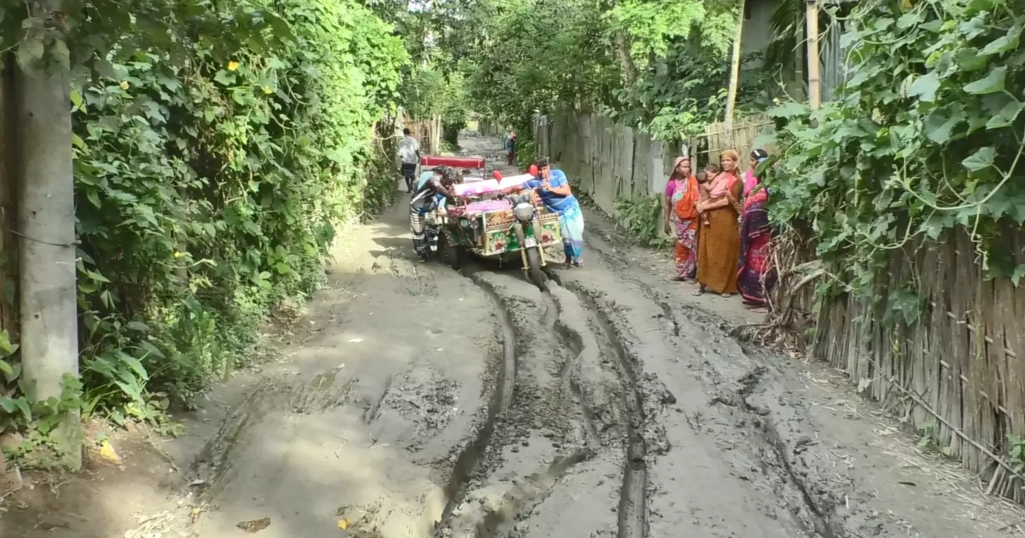 Half a lakh people held hostage by Kurigram’s broken promise of a bridge