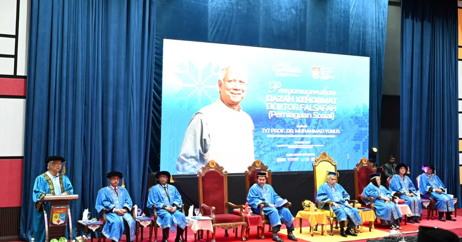 Prof Yunus vows to strengthen democracy, return power to people