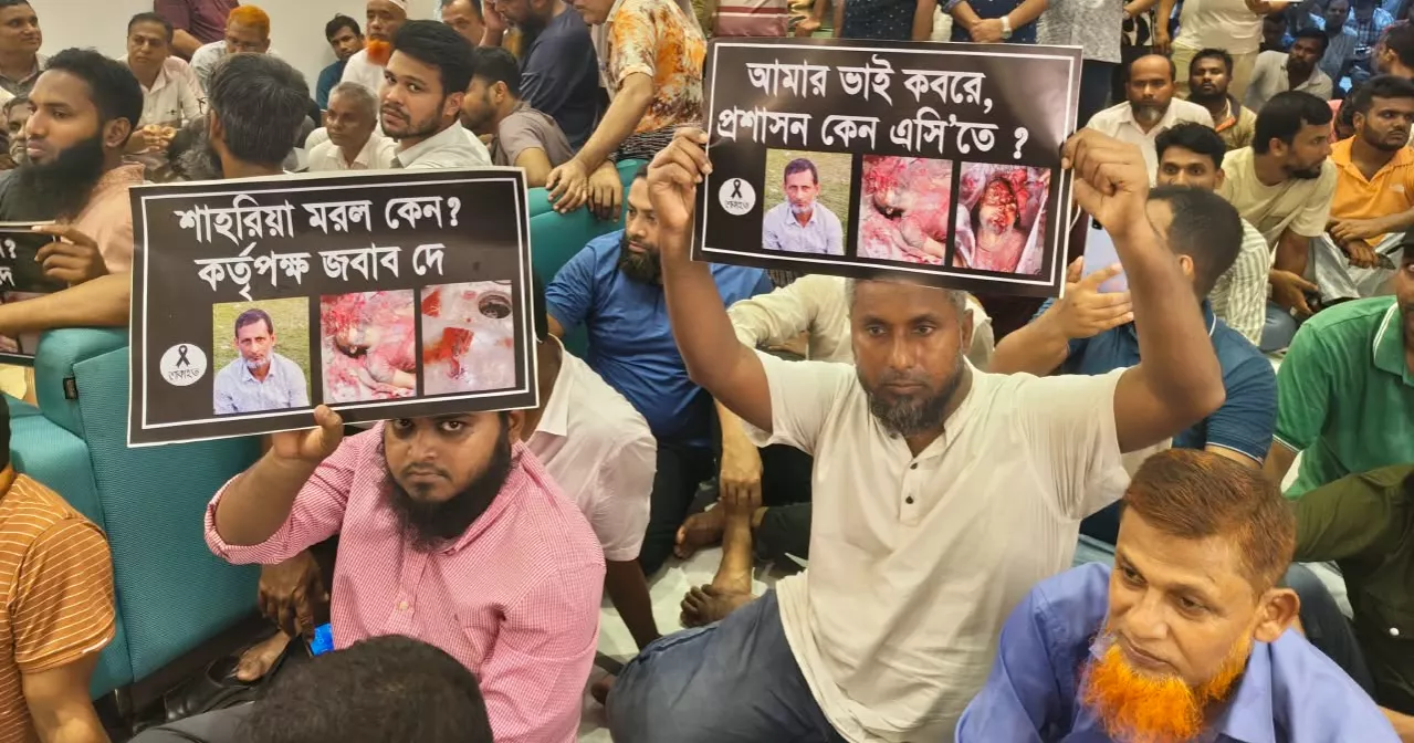 Dhaka WASA employees protest colleague’s death, allege management's negligence