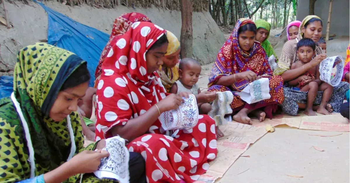 How women in Naogaon turn weaving skills into self-reliance