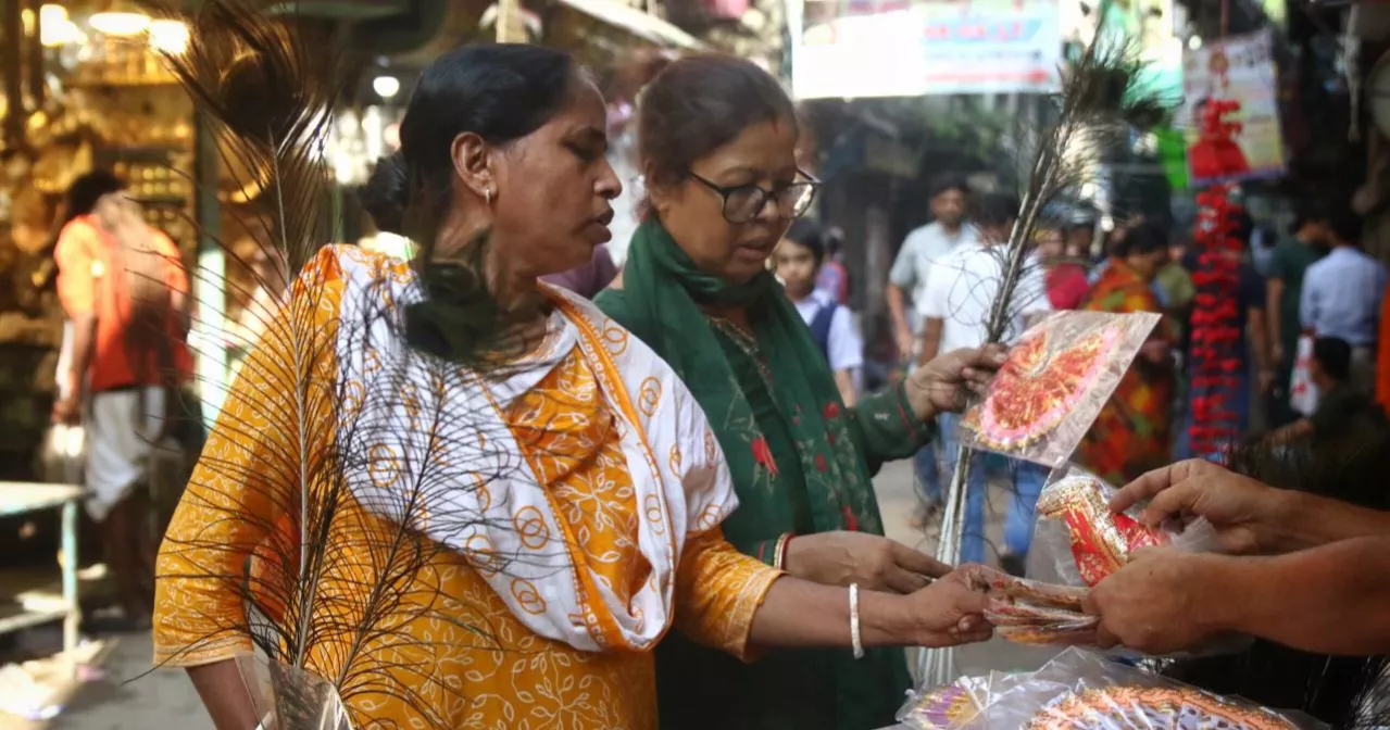 Festive fervor grips Shankhari Bazar ahead of Durga Puja