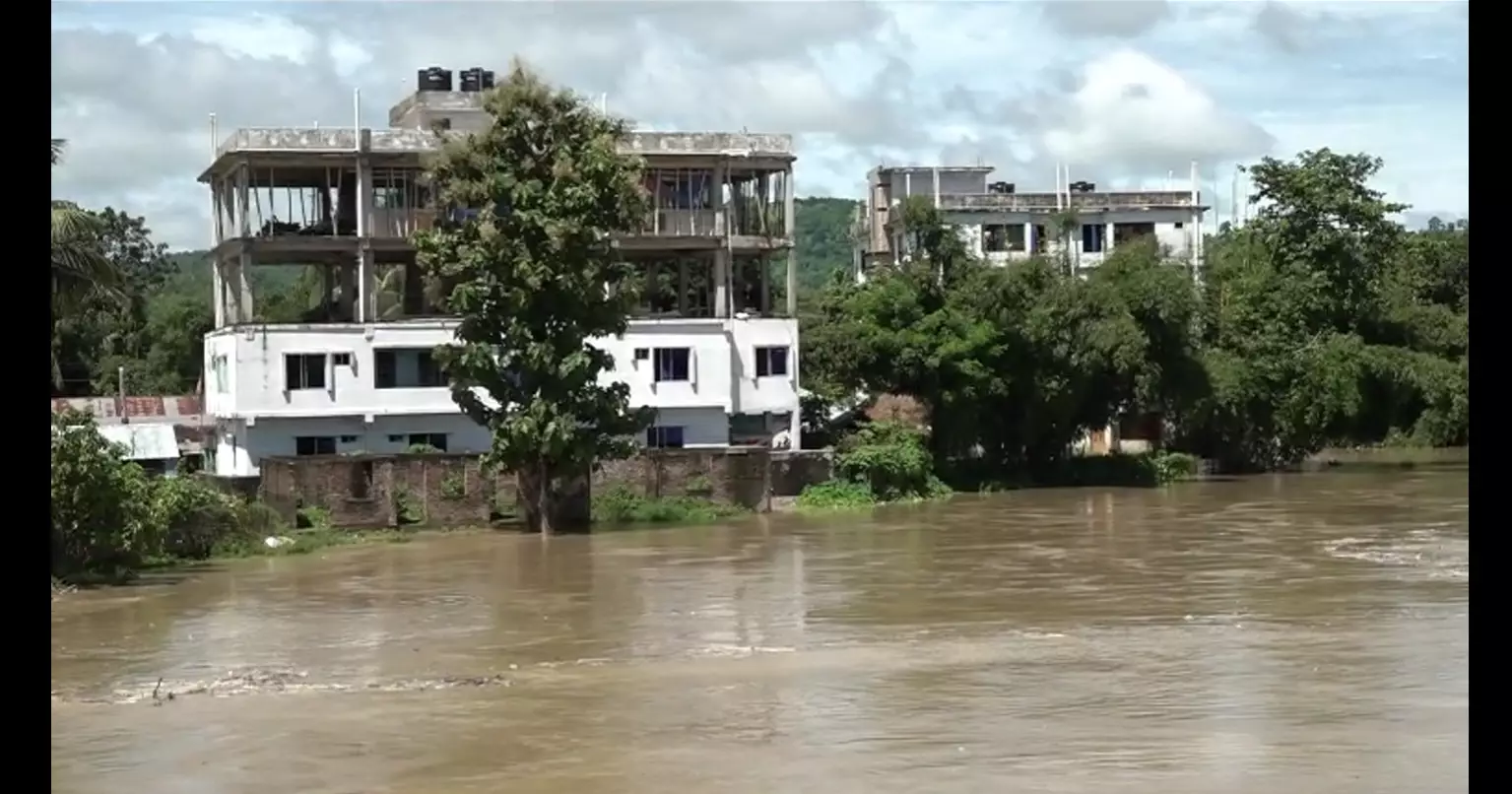 Low-lying areas in Khagrachari flooded due to onrush of water from upstream