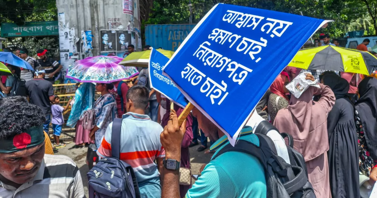 Recommended pry assistant teachers begin indefinite sit-in, demand appointments within Aug
