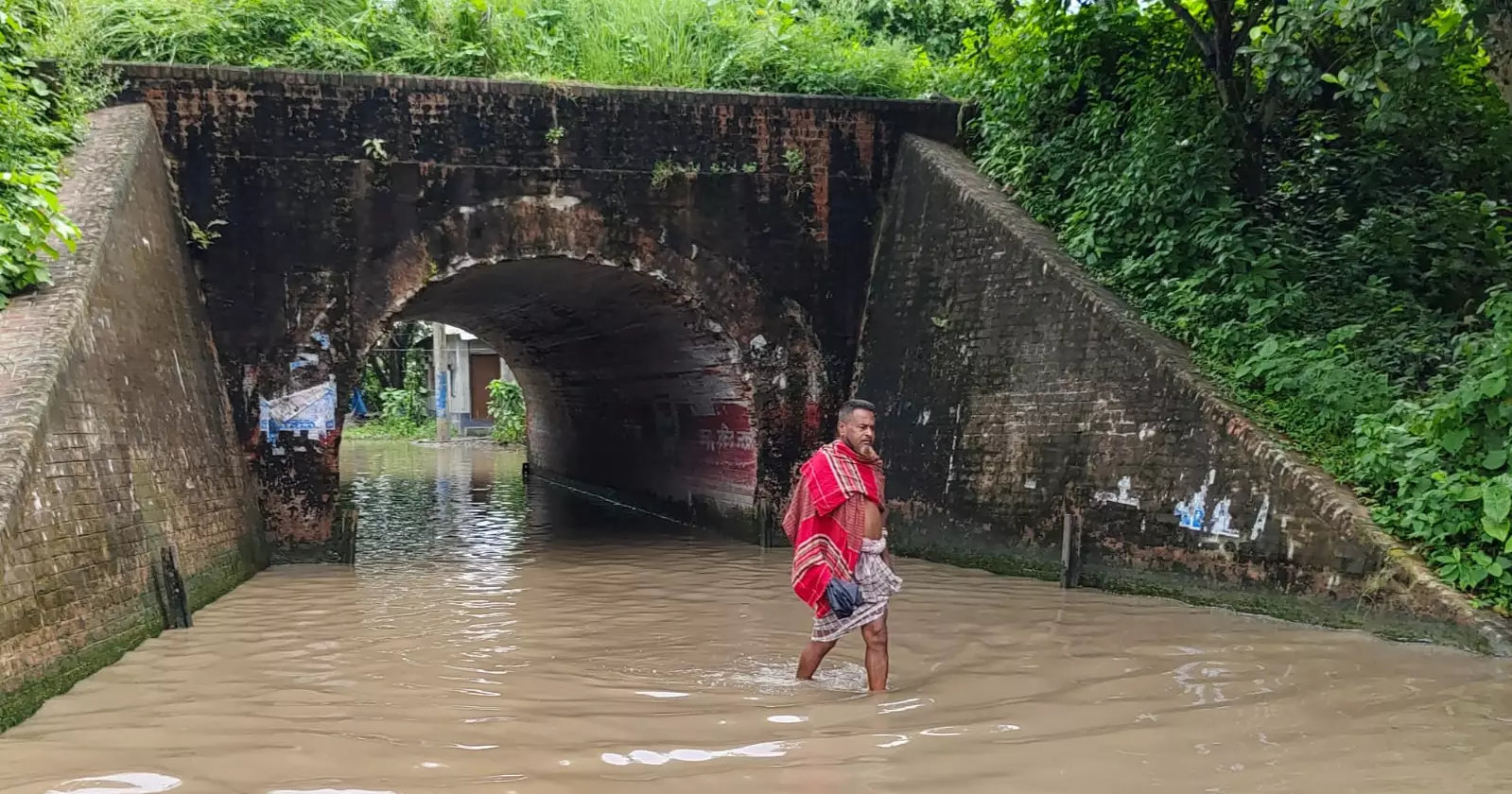 A 20-metre road, eight months underwater: British-era tunnel leaves thousands stranded in Kushtia