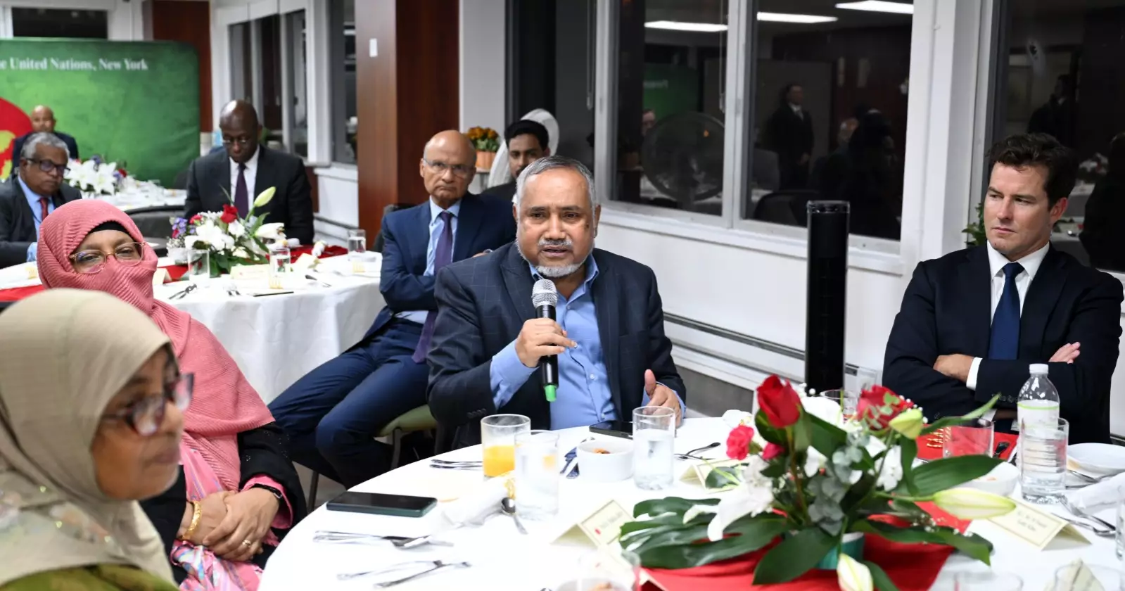 Labour reforms crucial in attracting large-scale FDI to Bangladesh: Prof Yunus 