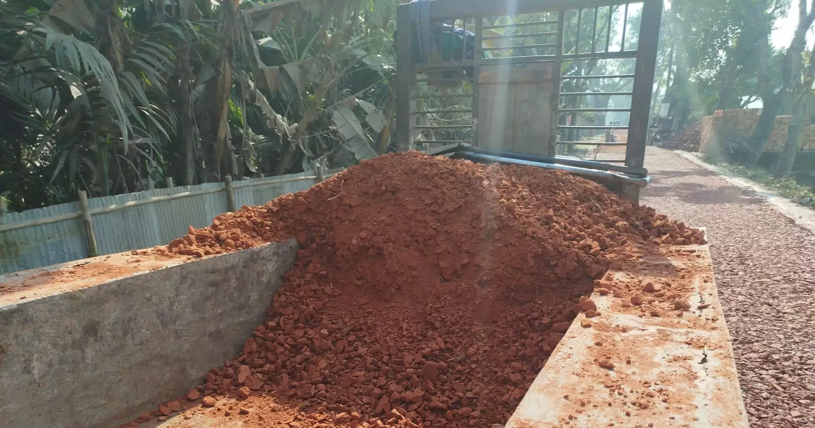 Crumbling roads in Kaliganj: Residents sound alarm over use of substandard materials