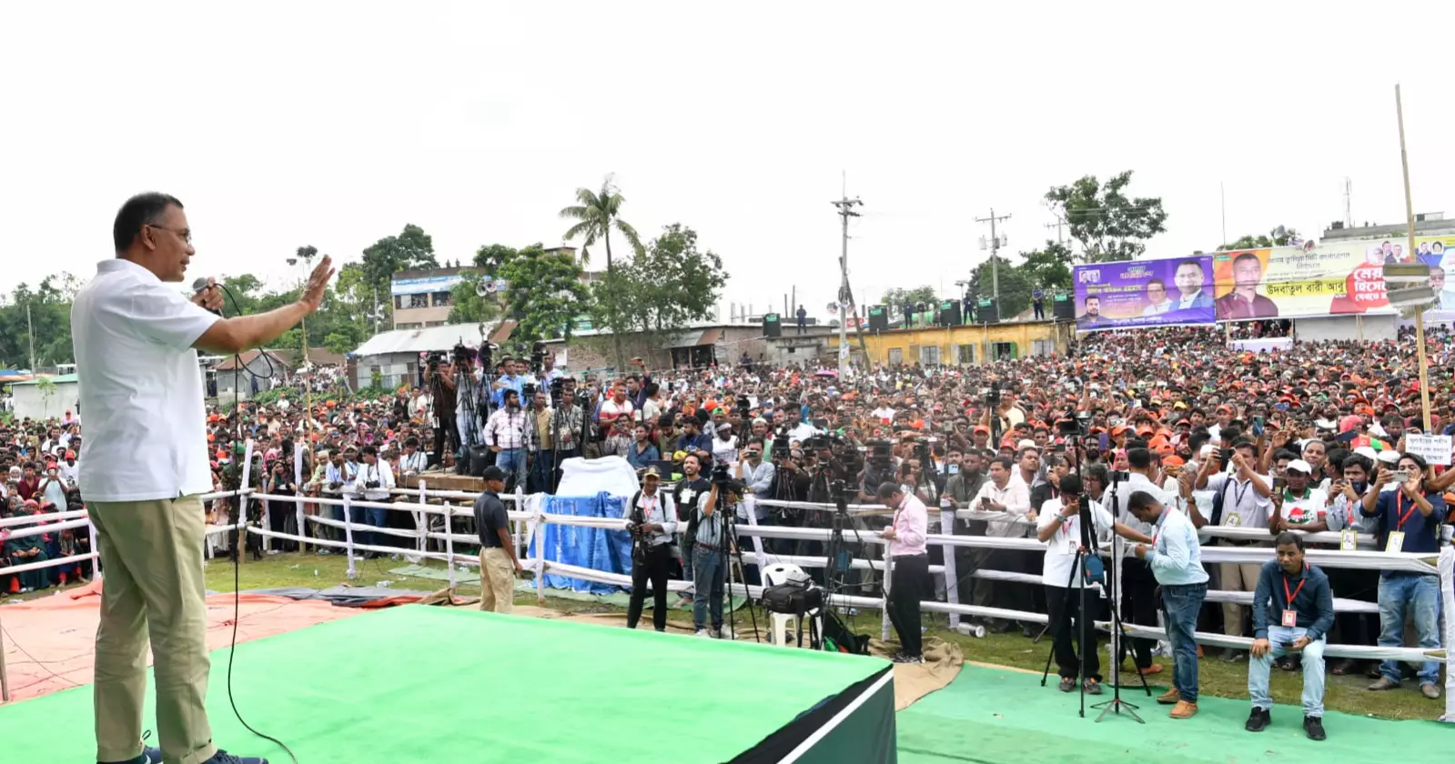 PM backs demand for Cumilla division, hints at agricultural university