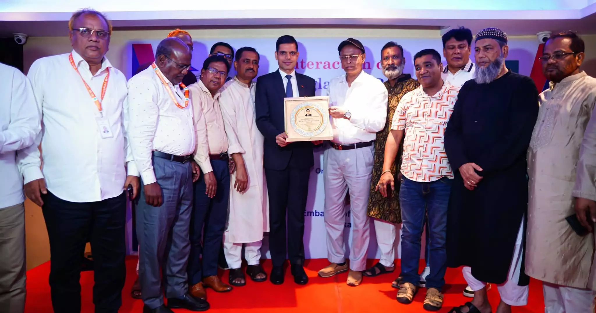 Nepalese envoy expounds on wide-ranging scope for bilateral cooperation during Rangpur visit