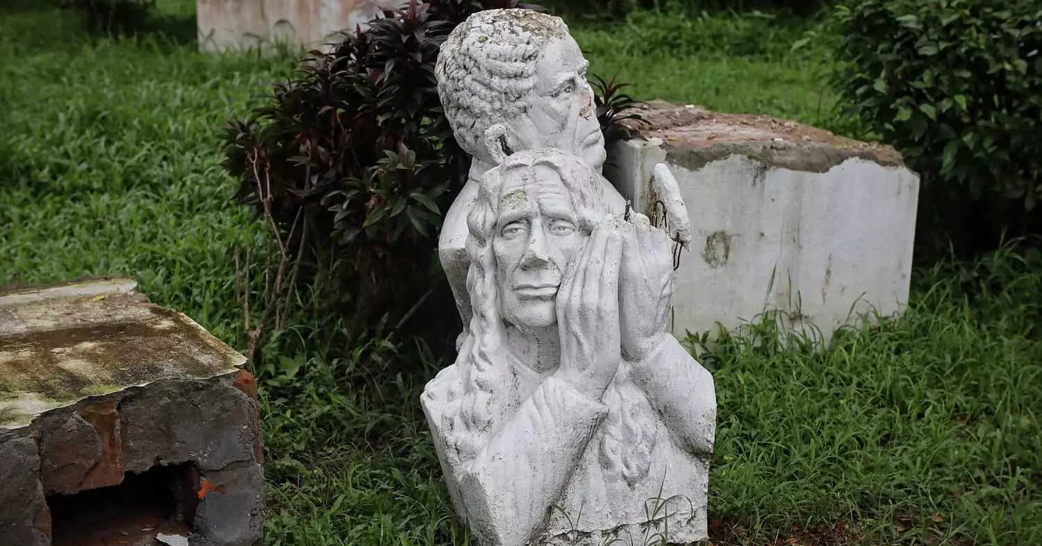 Broken sculptures, fading history: DU’s ‘Swadhinata Sangram’ complex