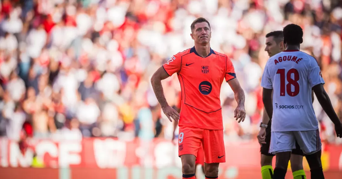 Barcelona’s unbeaten run in La Liga ends with heavy defeat to Sevilla