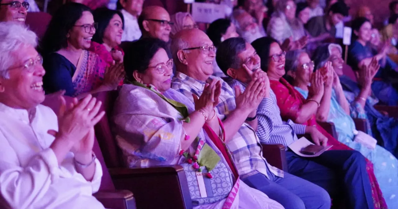 'Shudhu Gaan Geye Porichoy': Sabina Yasmin honoured with special recognition at BSA