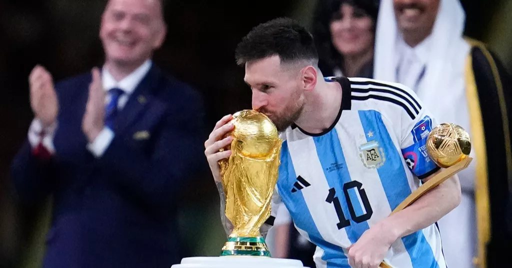 Photos of Lionel Messi at 6 World Cups from 2006