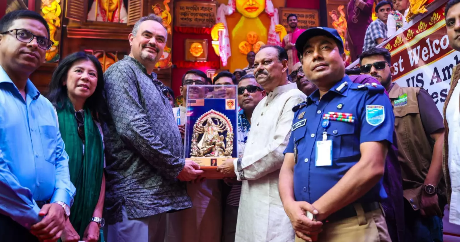 Harmony: Diplomatic community joins Durga Puja celebrations in Bangladesh