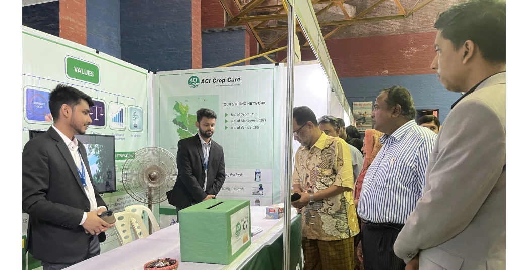 Over 40 companies participate in BAU Job Fair