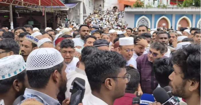 Journalists in Sylhet boycott State Minister Humaiun Kobir over alleged harassment 