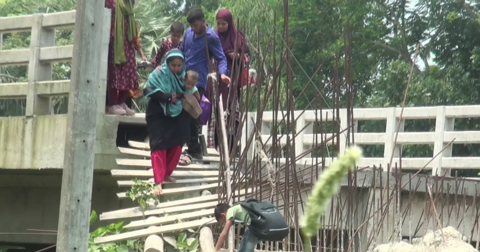 Five years on, unfinished bridge leaves 10,000 Patuakhali residents stranded