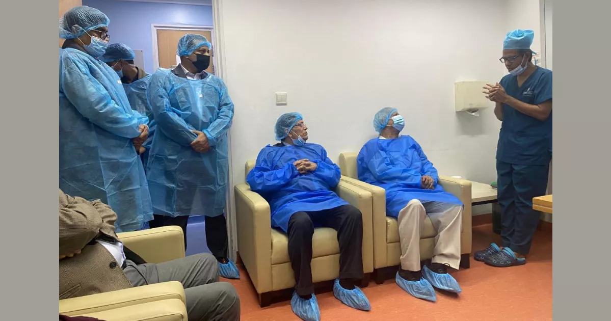 Yunus enquires Khaleda's health