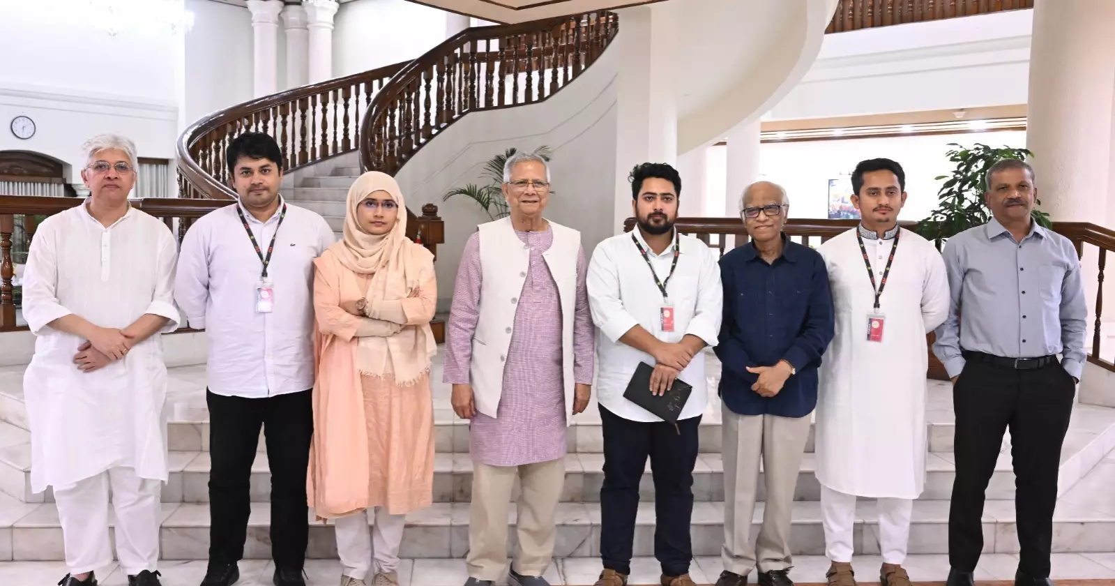 Prof Yunus seeks cooperation from political parties for peaceful Feb polls