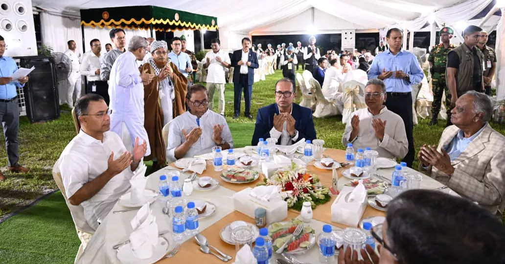 PM hosts leaders of anti-fascist movement allies at courtesy meeting, dinner