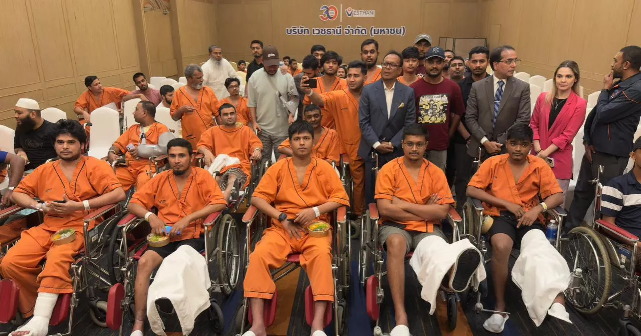 Minister Mahbub Anam visits July Uprising victims receiving treatment in Thailand