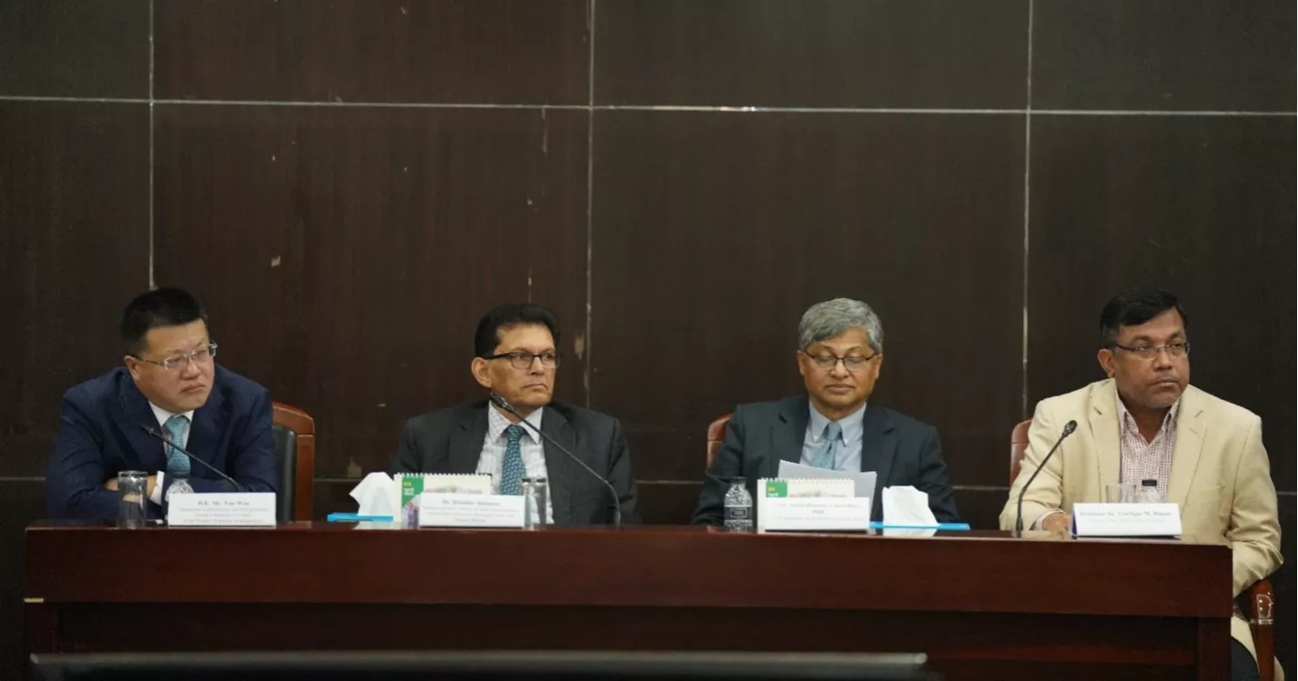 Dhaka’s foreign policy fully independent, not shaped by others: Khalilur Rahman