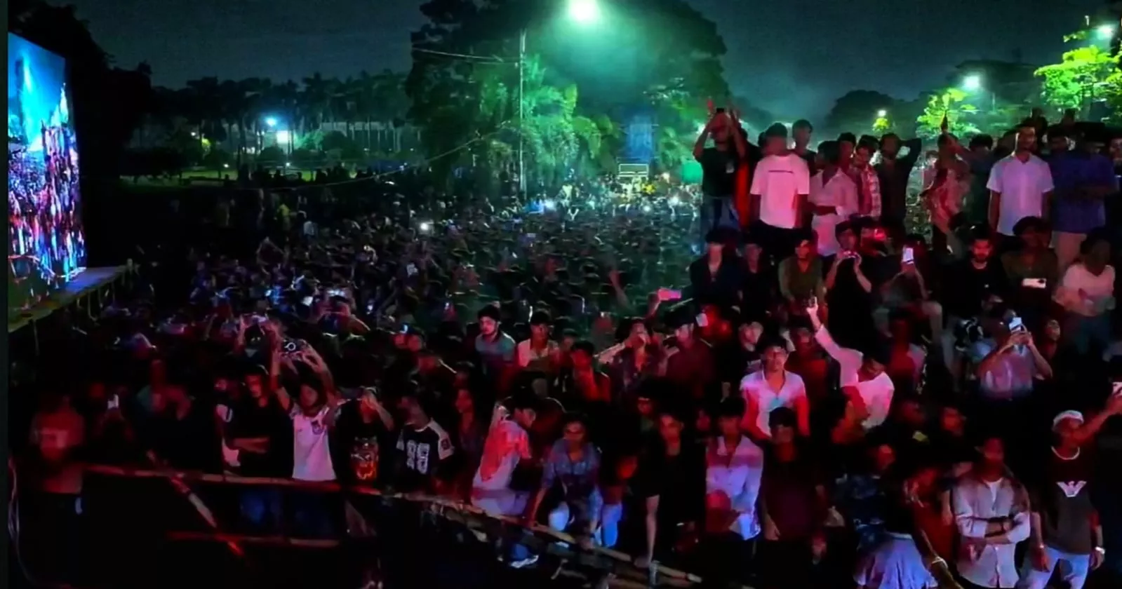 Maiden Nazrul Rock Concert rocks Dhaka music lovers