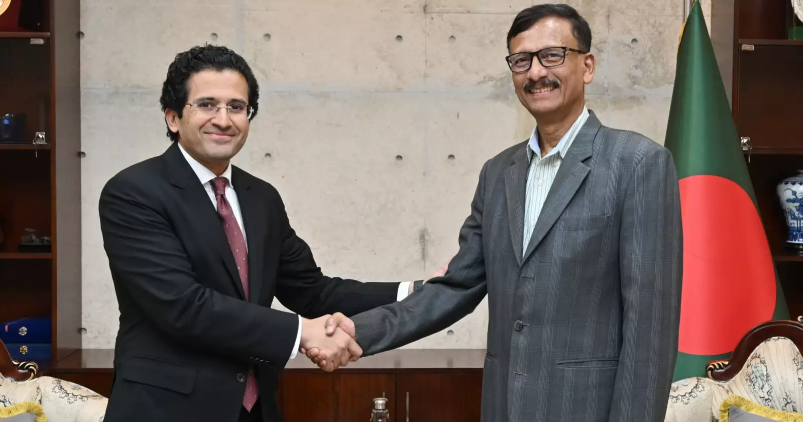 Bangladesh, Pakistan pledge stronger ties to boost mutual progress