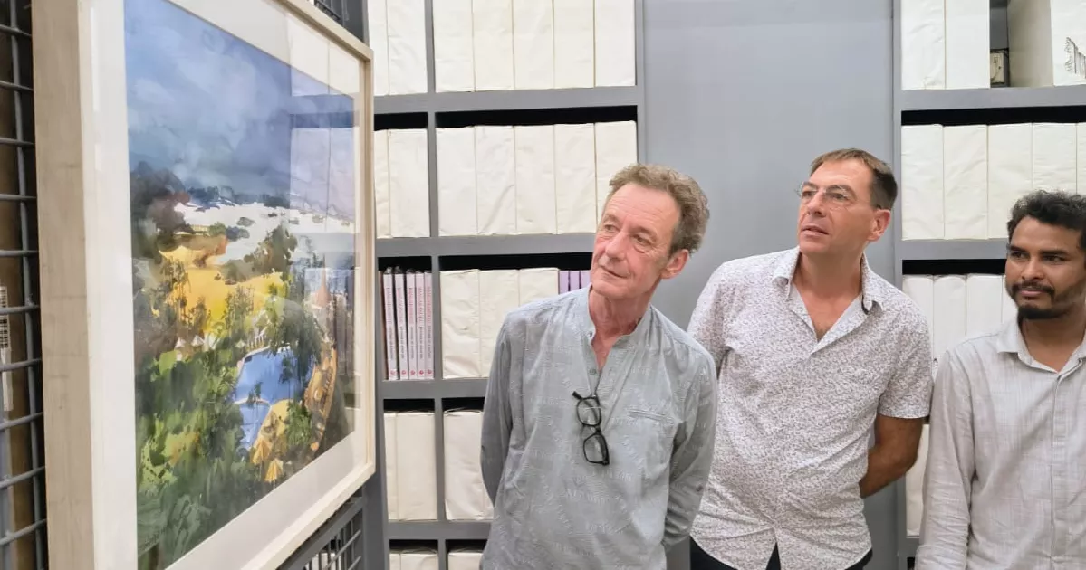 Gallery Cosmos hosts new and outgoing AFD directors in celebration of cultural bonds