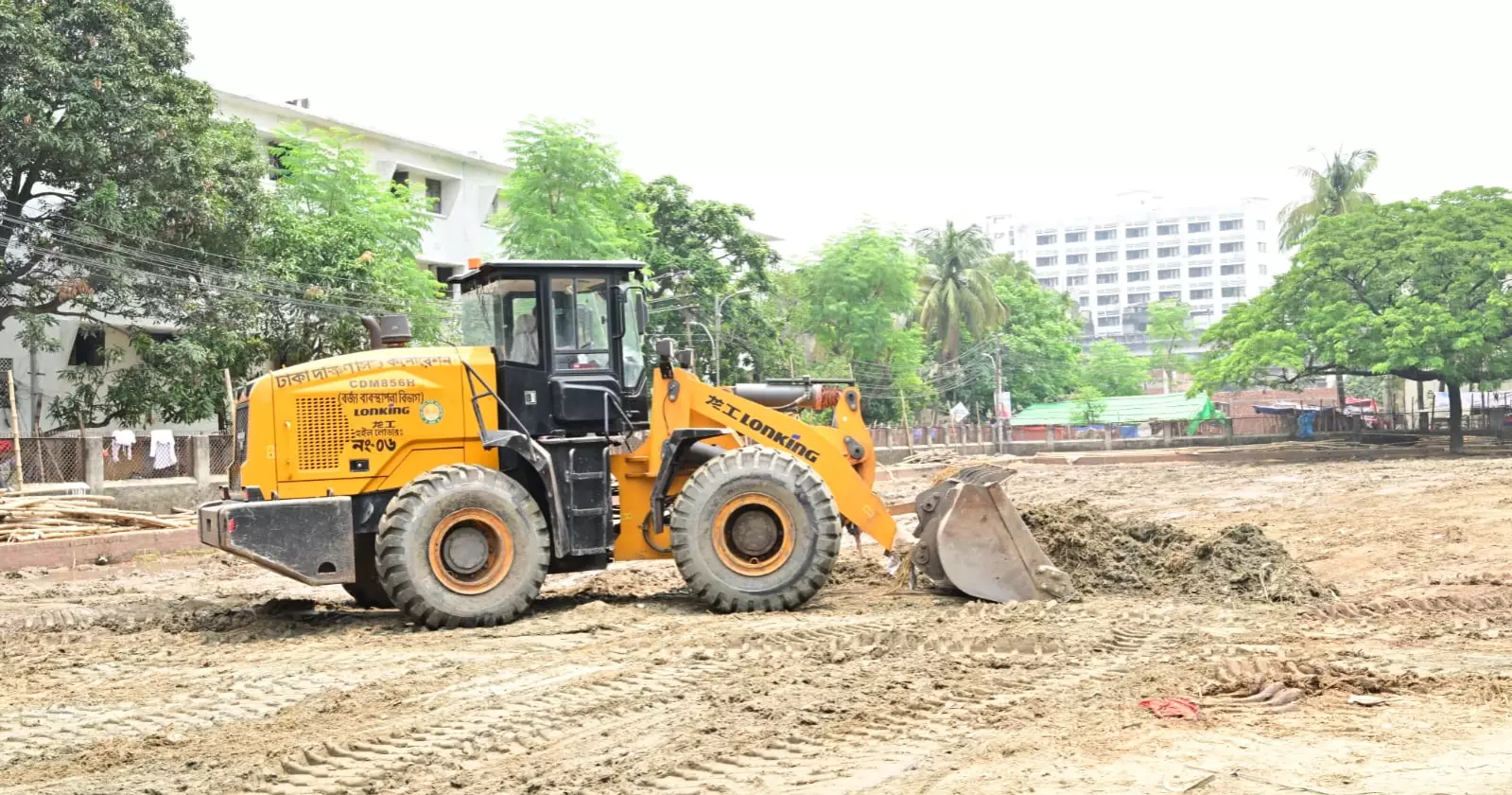 Two DNCC, DSCC officials suspended on PM's orders for negligence in removing sacrificial waste