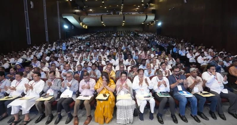 Tarique holds meeting with BNP’s grassroots leaders