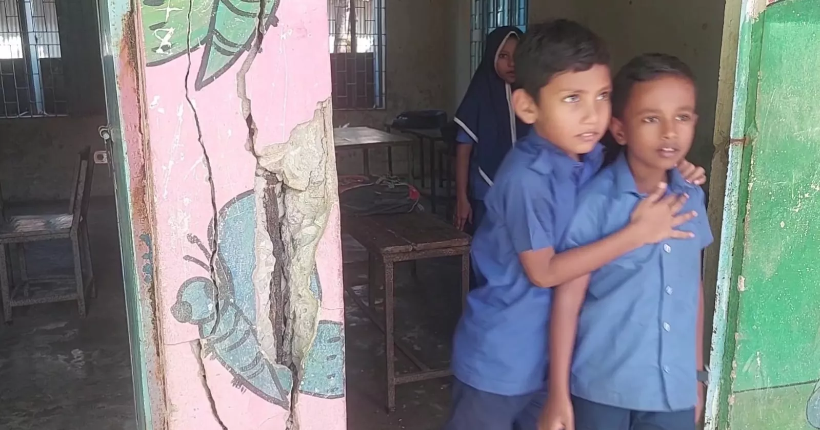 Life under threat: Feni schools continue classes in unsafe buildings