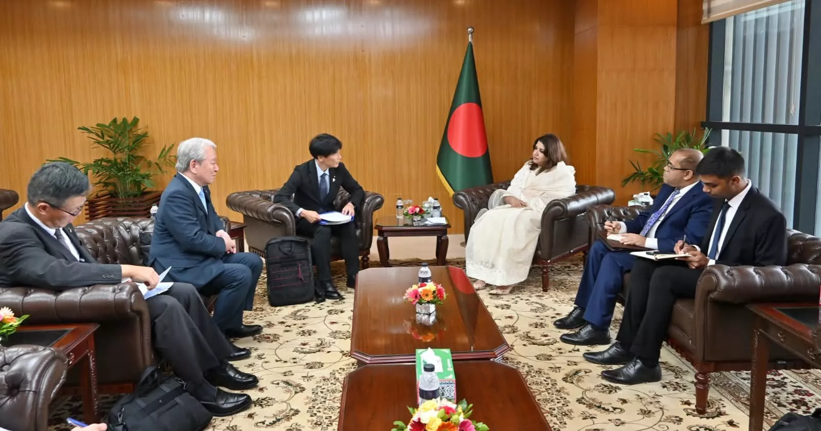 JICA President Tanaka Akihito meets FM, state minister