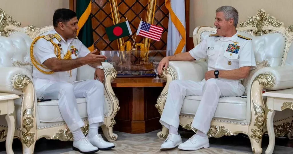 1971 War of Liberation: US Pacific Fleet Commander pays tribute at Shikha Anirban