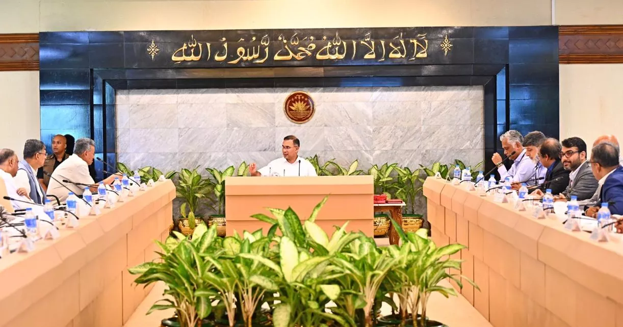 PM seeks stronger public-private partnership to boost economy