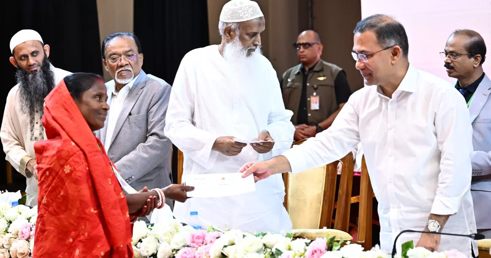 PM urges vigilance against rumours, communal provocation