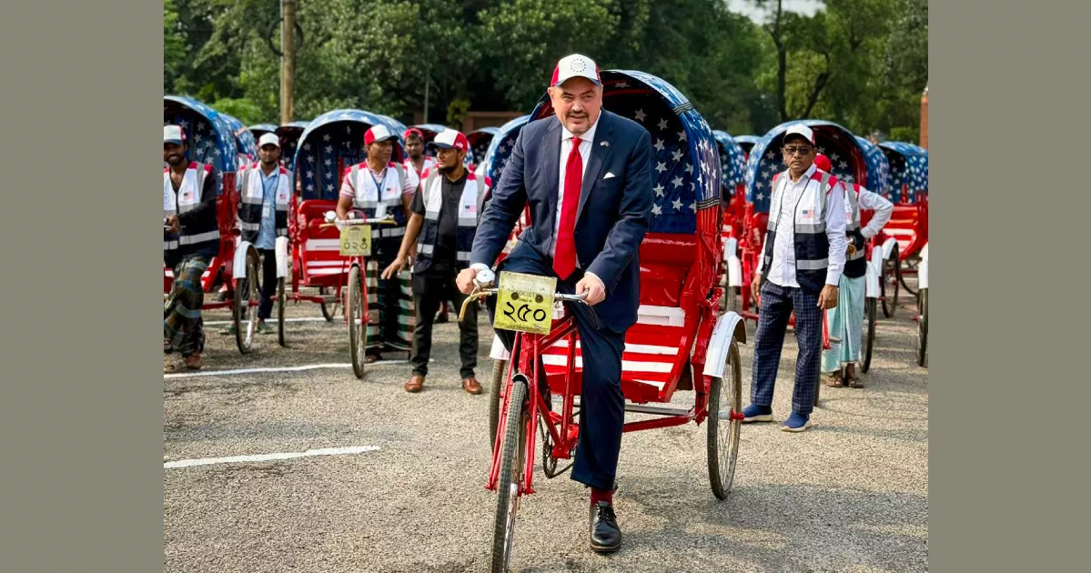 Red, white and blue rickshaws roll out to mark America’s 250 years