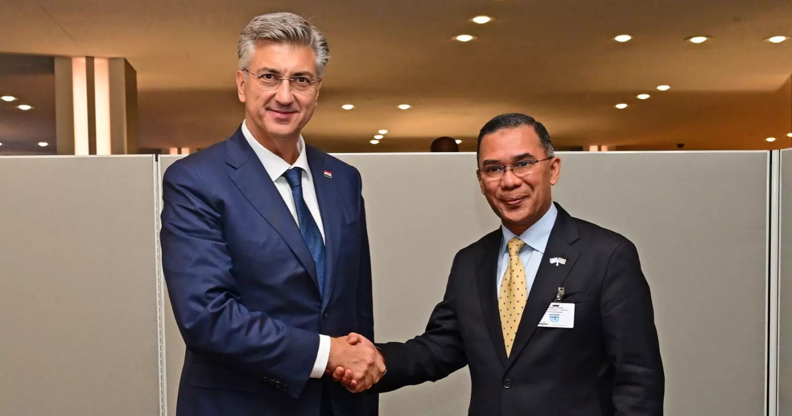 PM, Croatian counterpart discuss expanding economic, trade ties