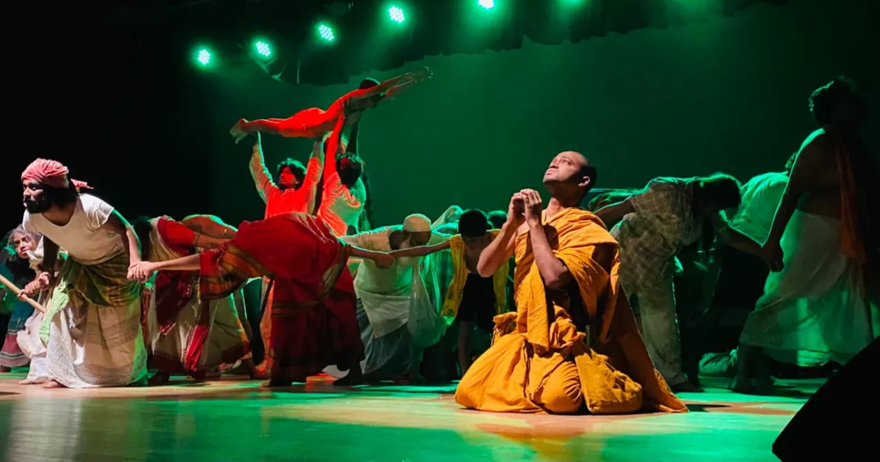 From the 1971 refugee road to a Dhanmondi stage, Ginsberg returns
