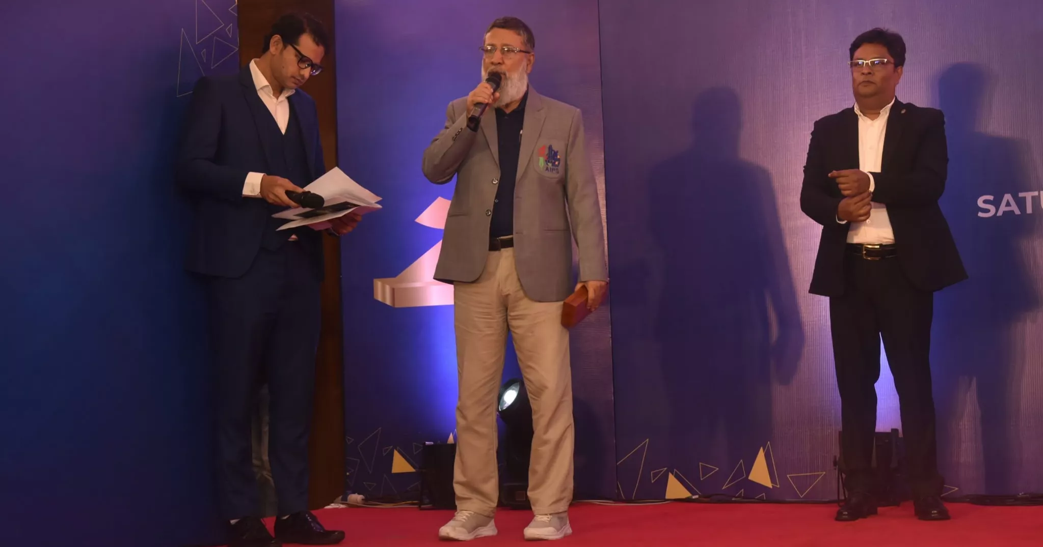 BSPA honours veteran journalist Mustafa Kamal’s ‘lifetime contribution to sports journalism’